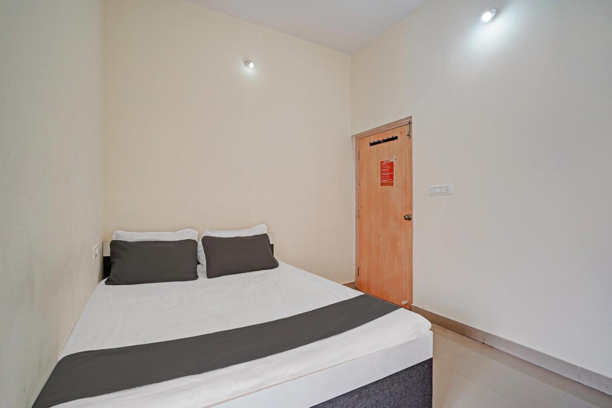 Hotel O Mg Boarding And Lodging Bengaluru Kültér fotó